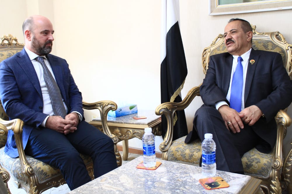 وزير الخارجية يبحث مع مدير مكتب المنسق المقيم للأمم المتحدة بصنعاء مجالات التعاون بين اليمن والمنظمة الدولية وسبل تعزيزها وتطويرها