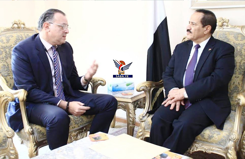 صنعاء : وزير الخارجية يلتقي الممثل المقيم لمنظمة الصحة العالمية وهذا ماتم مناقشتة ..