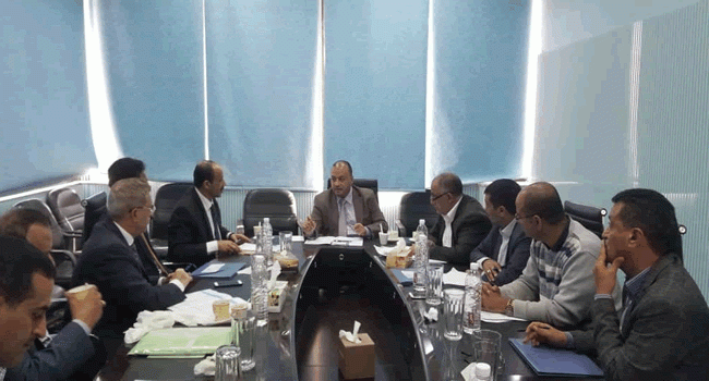 صنعاء مناقشة خطة صندوق صيانة الطرق للعام 2020 برئاسة مقبولي وحضور غالب والسماودي